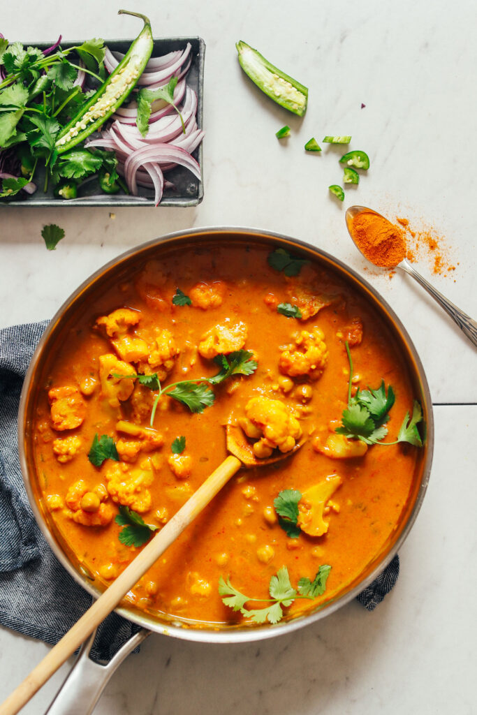 Cauliflower and chickpea curry