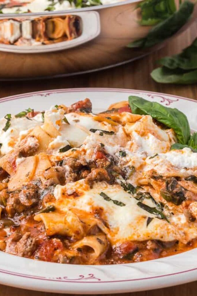 Hamburger Spinach Lasagna Skillet