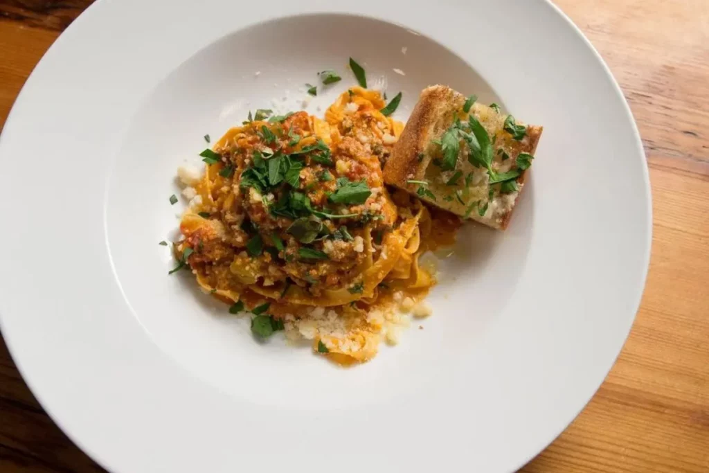 Bobby Flay Pasta Bolognese