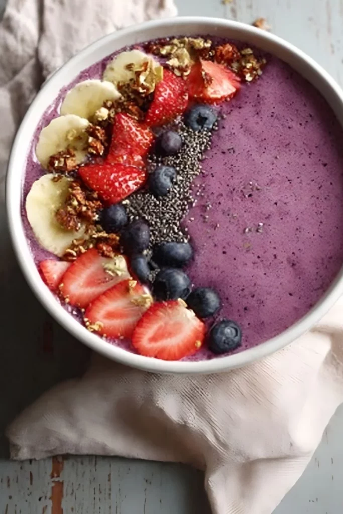 Quick Low Calorie Smoothie Bowl in 5 Minutes